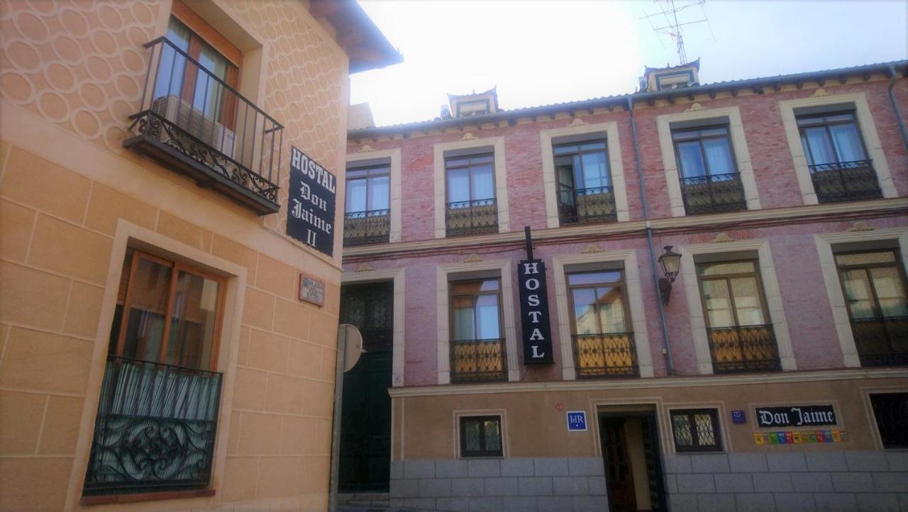 Hostal Don Jaime II Segovia Exterior photo
